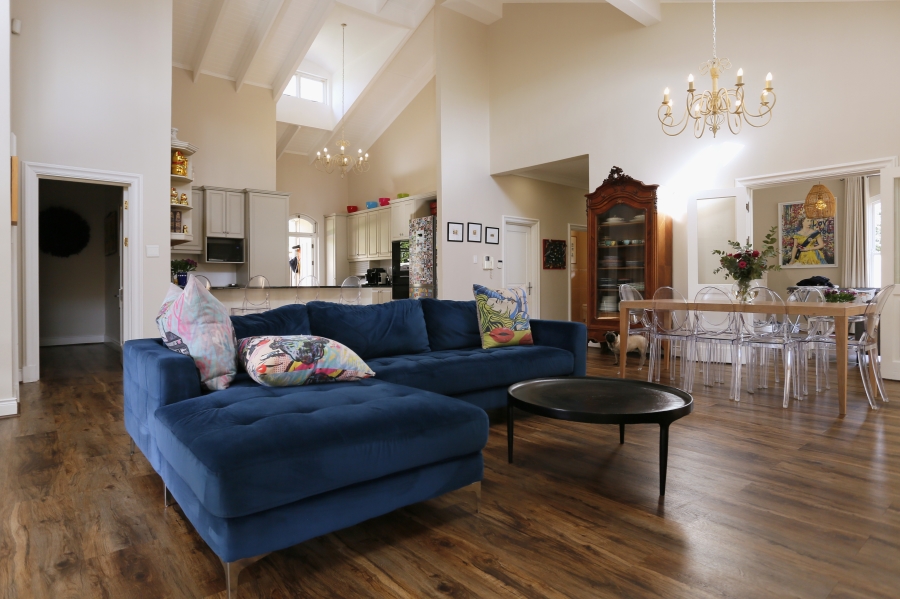 4 Bedroom Property for Sale in Constantia Western Cape